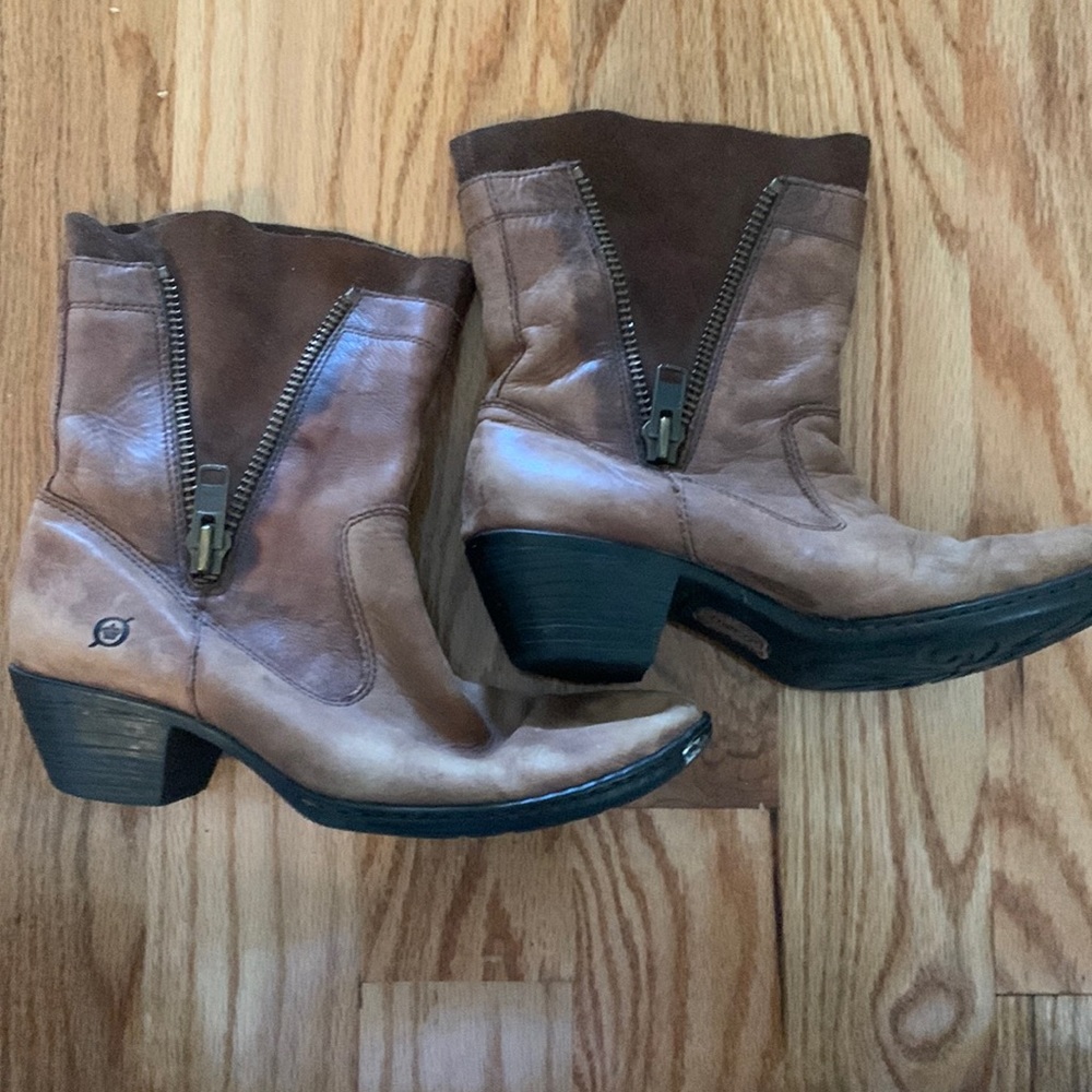 Born boots
